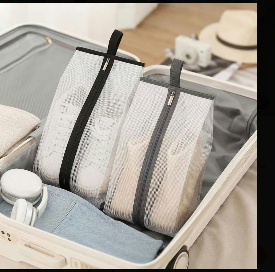 2pc Portable mesh shoe bags with zipper.