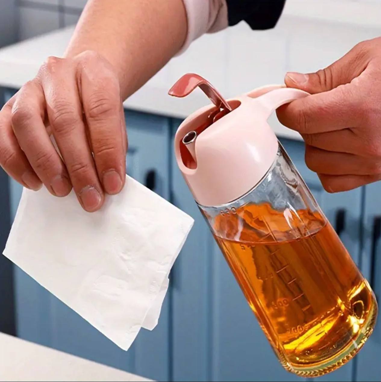 Non slip Oil / vinegar  Dispenser