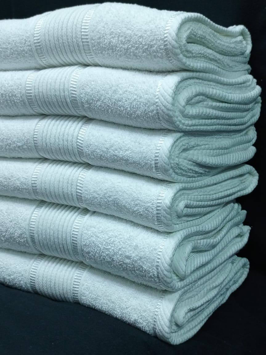 Prestige white large towels