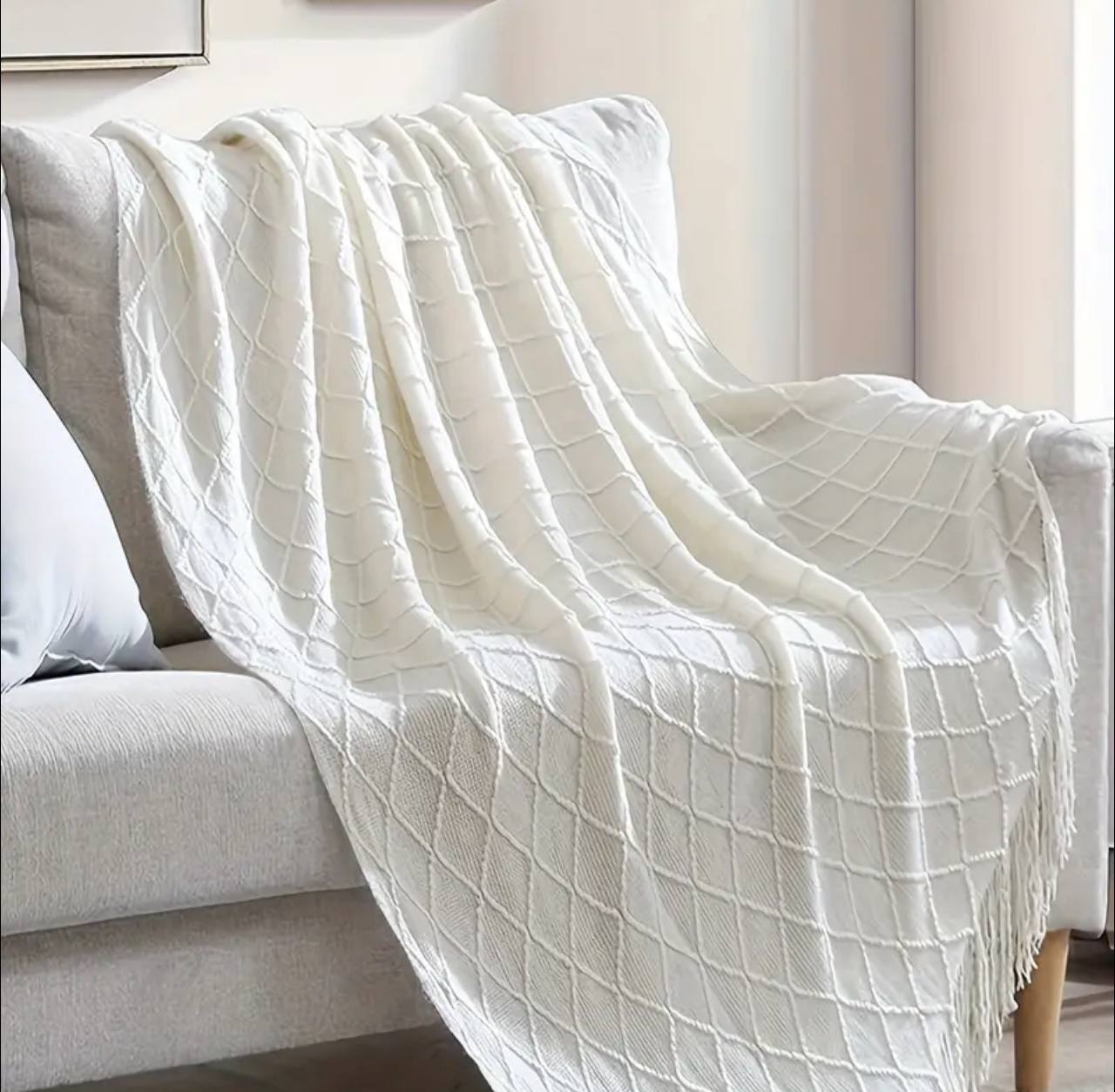 Knitted fleece blankets