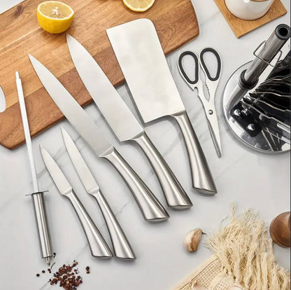 Stainless steel chef's knives.
8pcs set