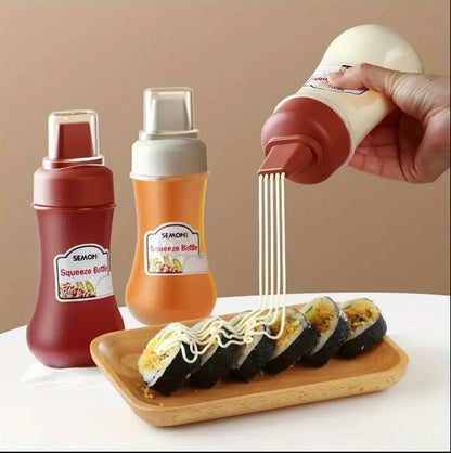 350ML Sauce Squeeze Bottle Five Hole Plastic Ketchup Bottle Sauce Honey Dispenser Container Kitchen Condiment Olive Oil Bottles