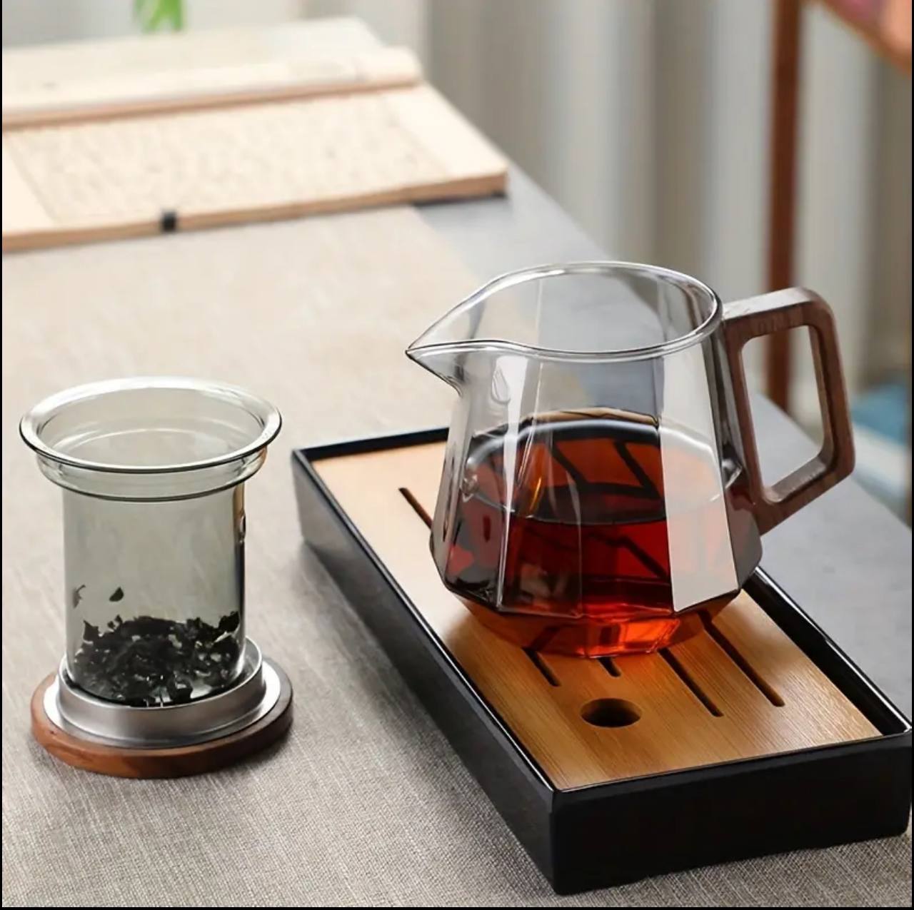 Diamond shaped heat resistant glass tea infuser Pot