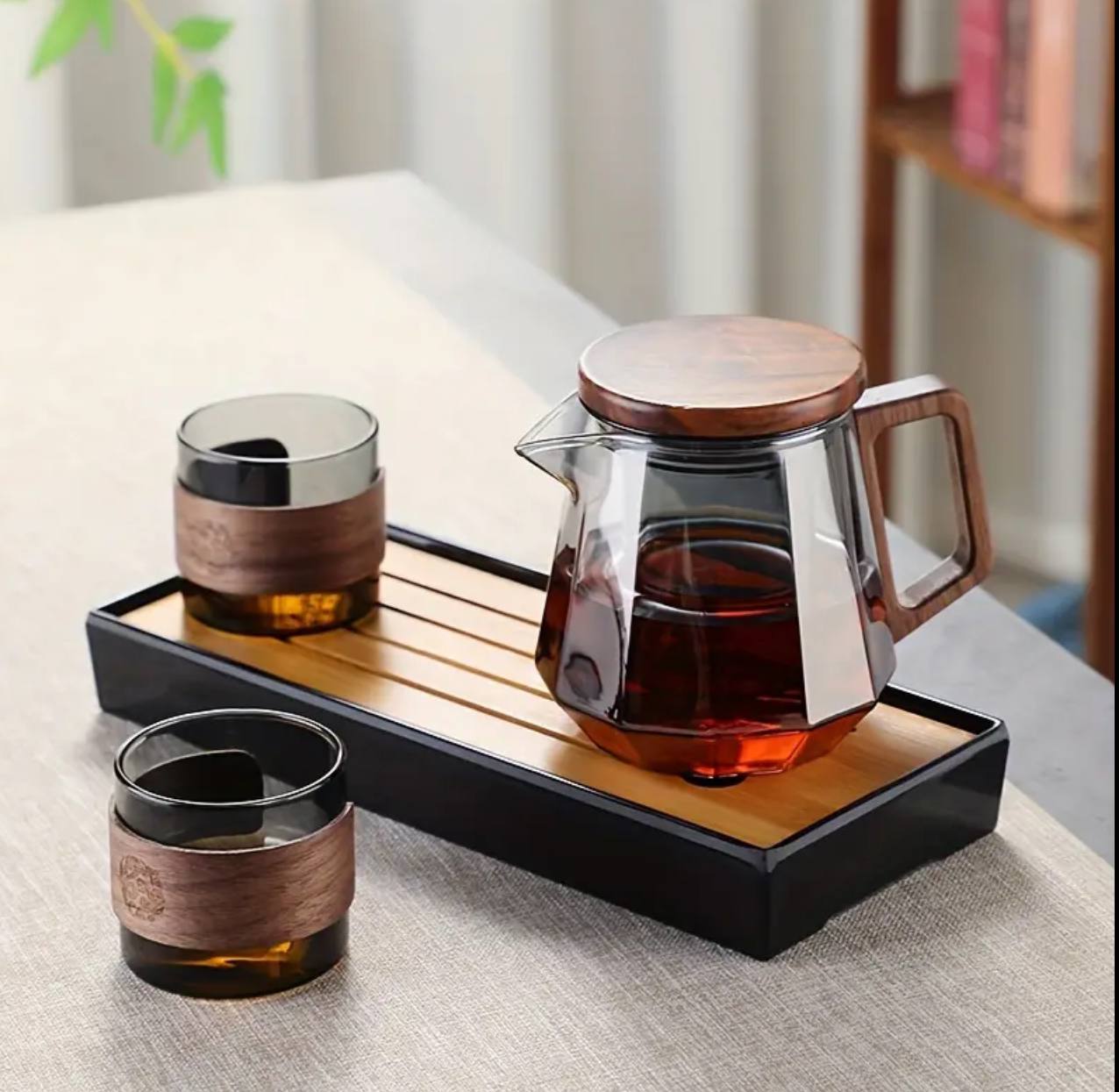 Diamond shaped heat resistant glass tea infuser Pot