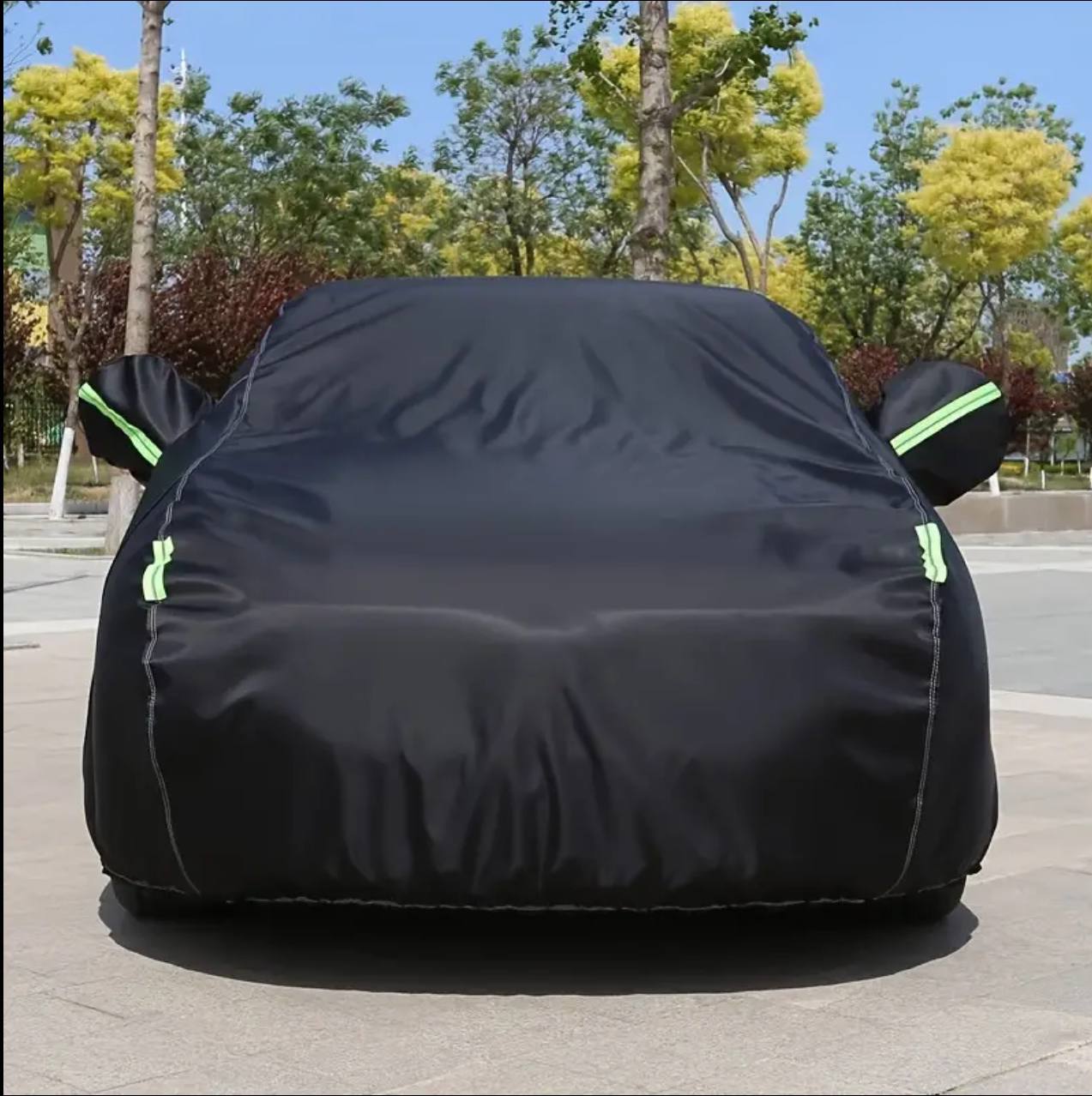 High Quality Universal BLACK Car Cover with fleece on the inside part & Has Reflector on the sides
