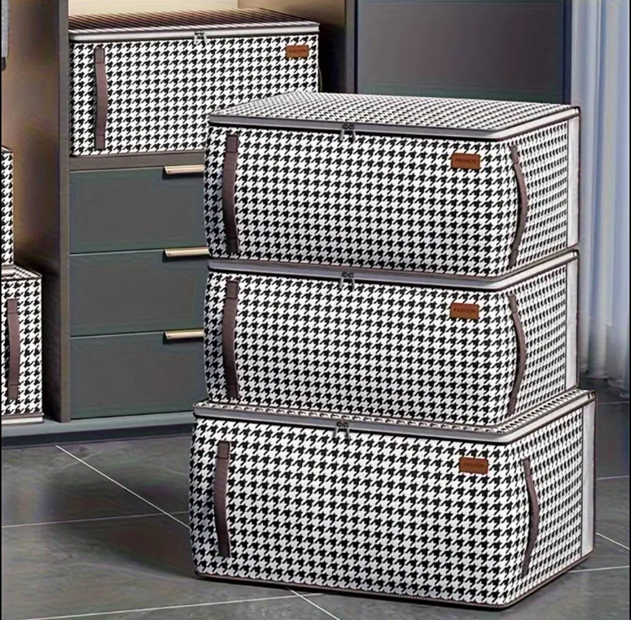 Quilt Duvet/Closet Organizer