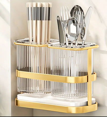 Wall mount cutlery organizer