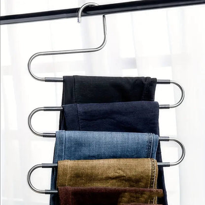 S-shaped non slip hangers