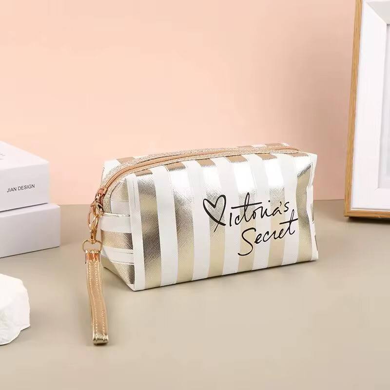 Make up organizer bags