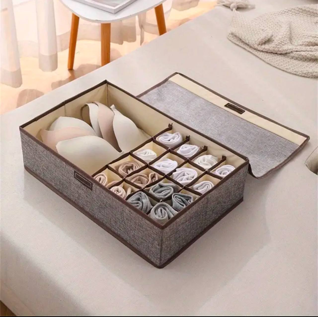 13-Grid Foldable Undergarment Organizer