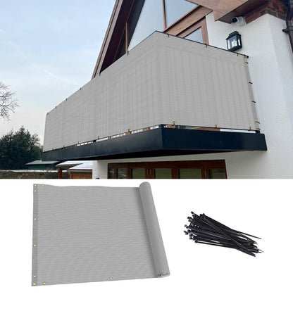Balcony privacy shield