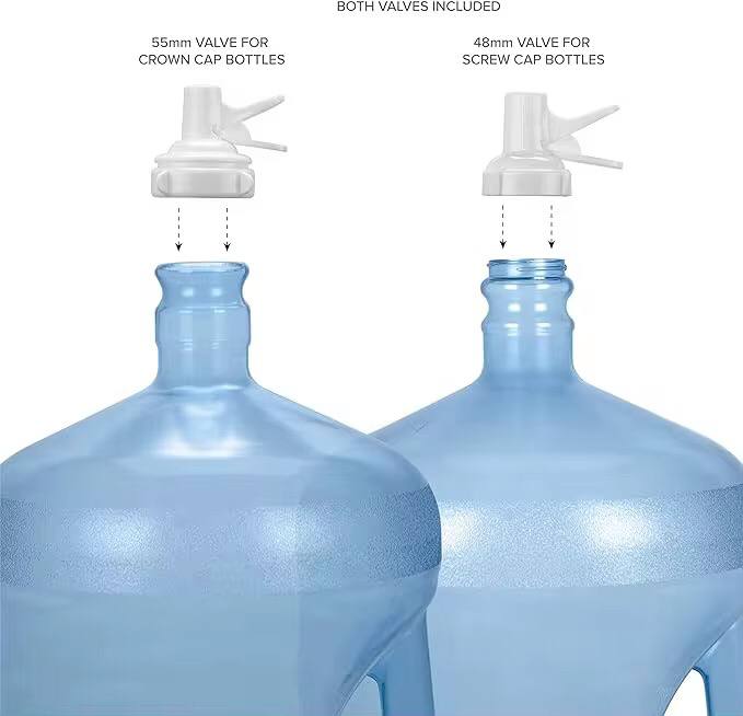 Metallic portable water dispenser