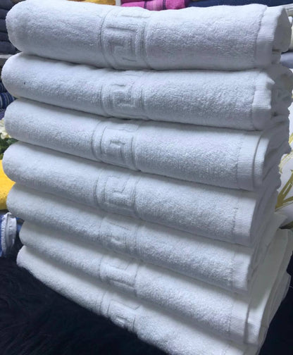 Cotton white towels