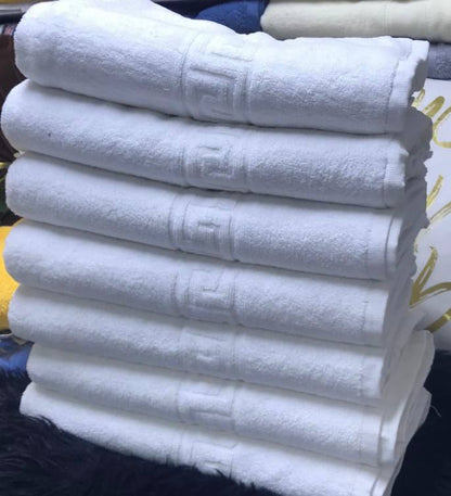 Cotton white towels