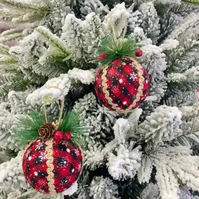 3PCS/ 8CM Red Check Foam Christmas Ball Decoration