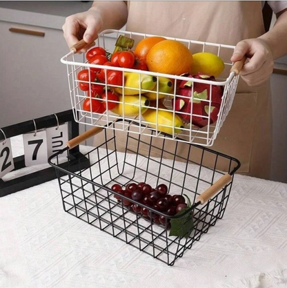 Metallic basket organizer