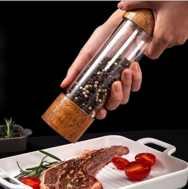 Manual spice/pepper grinder