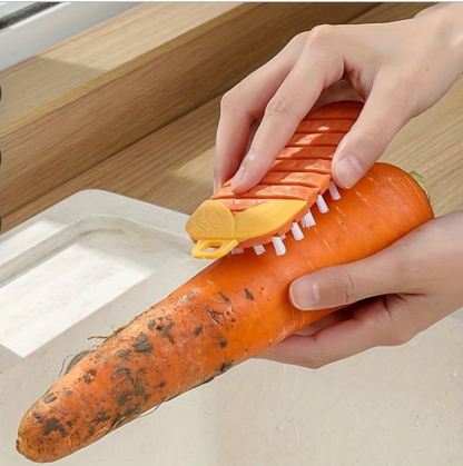 Flexible vegetable cleaning brush