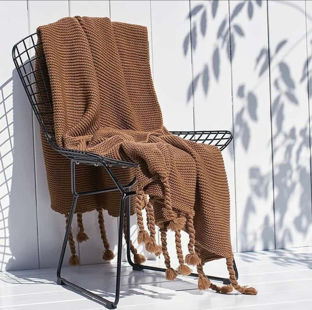 Supper Soft Knitted Throw Blankets With Tassels