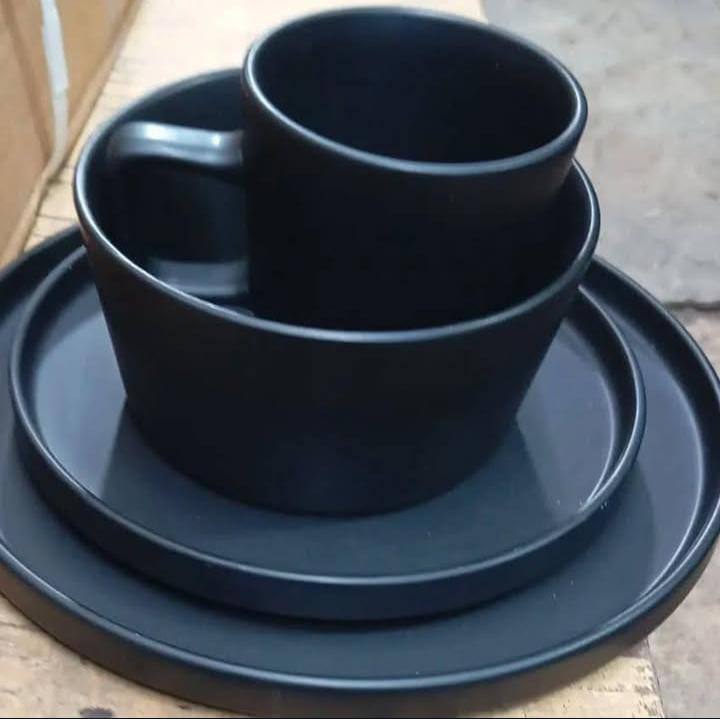 24pcs  CERAMIC DINNER SET