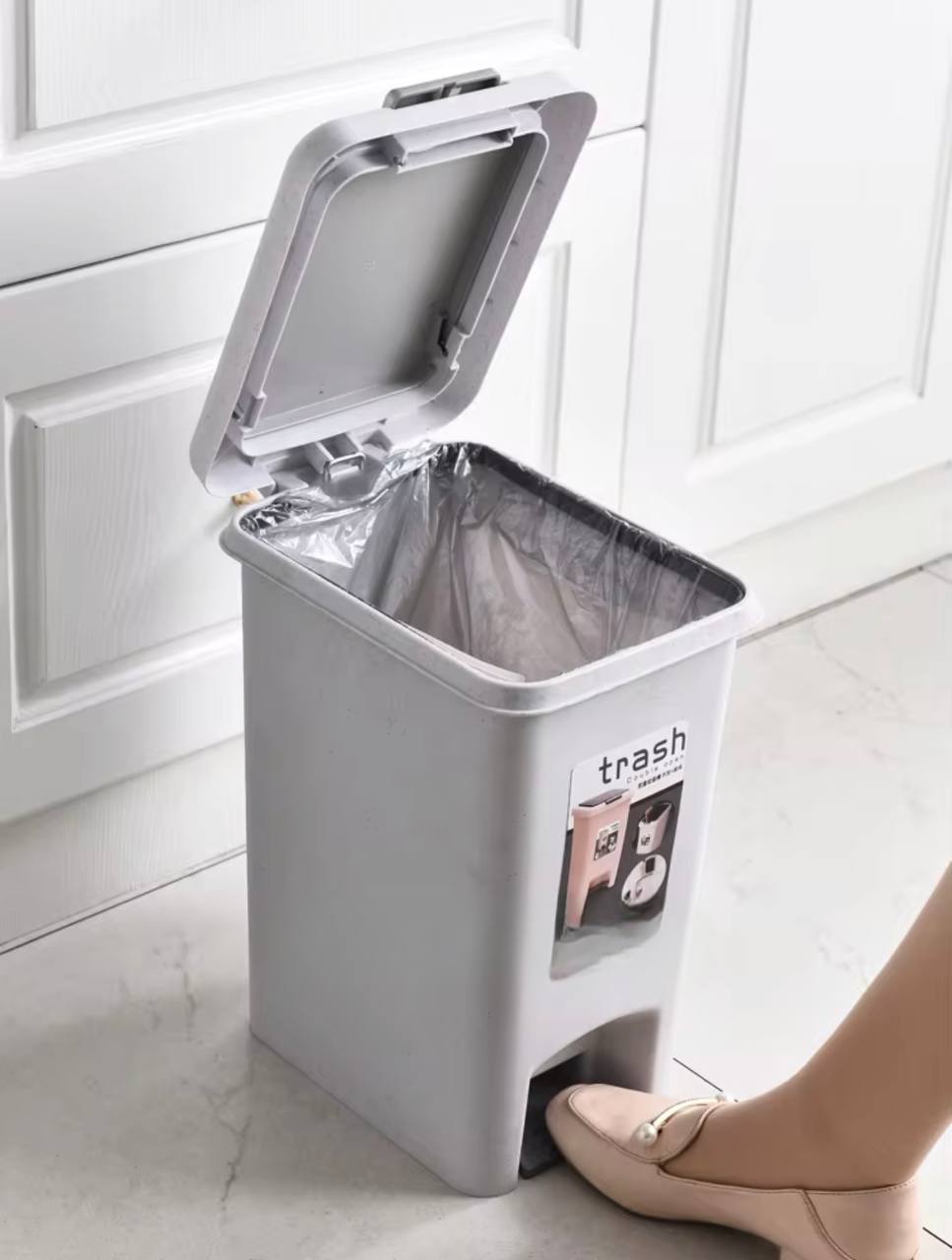 Quality Pedal/ Push Dustbin