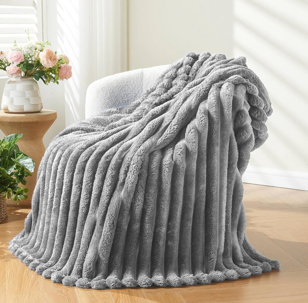 Soft Bubble Winter Throw Blanket Plain