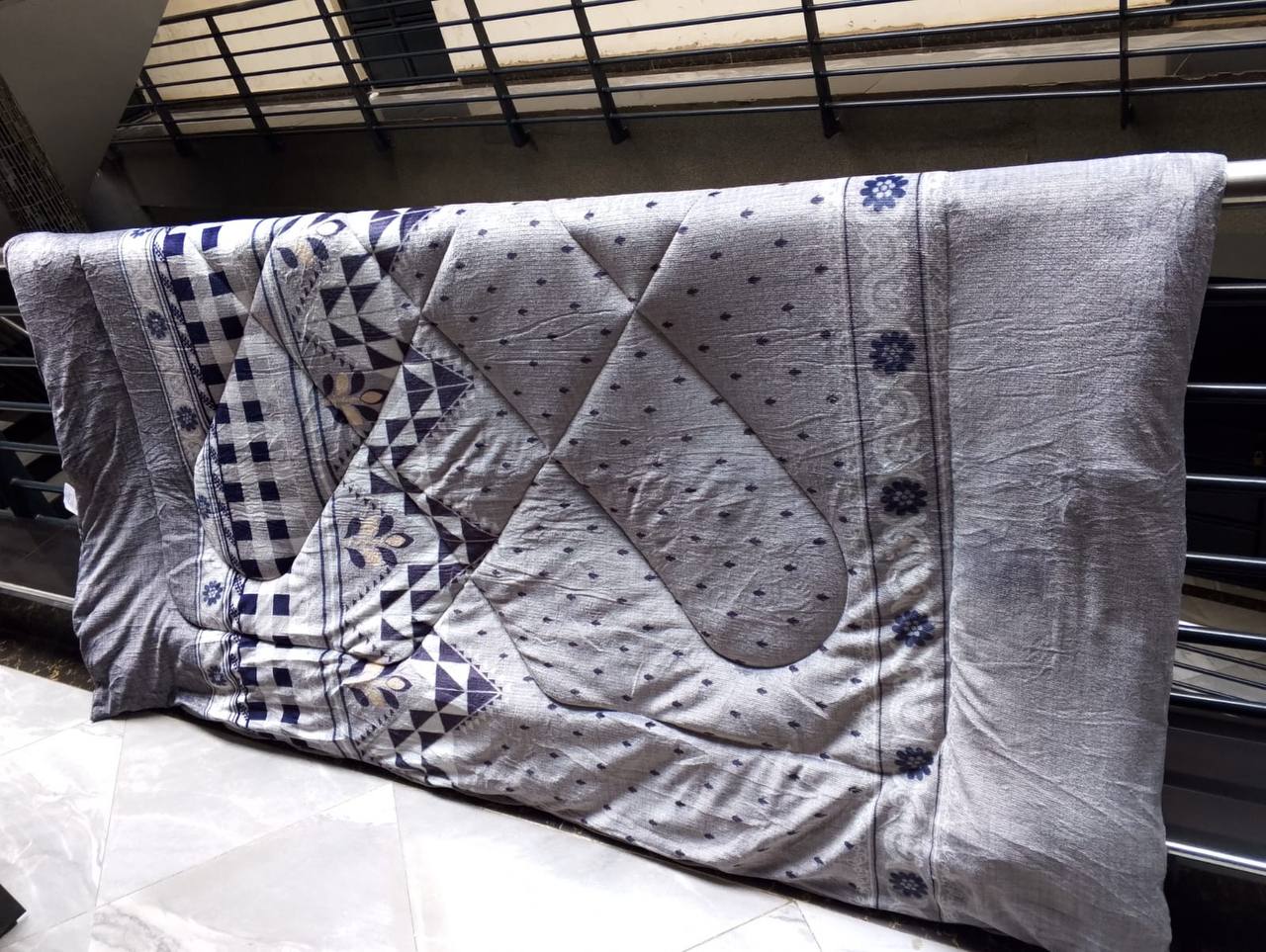 Warm Single Woolen Blankets