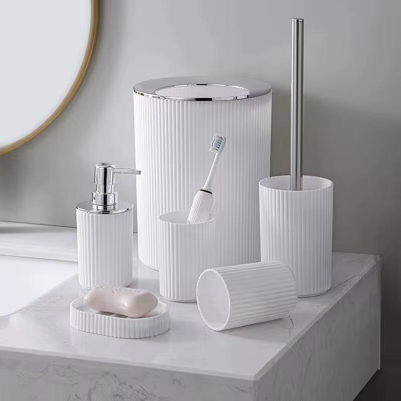 Bathroom set