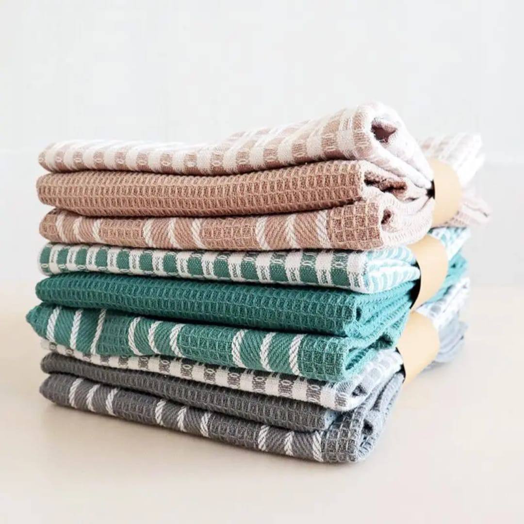 Checked Waffle Weave Kitchen Towels – Soft, Absorbent & Stylish