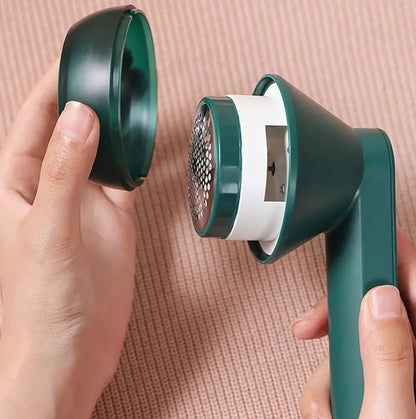 Portable rechargeable Electric lint remover /fabric shaver