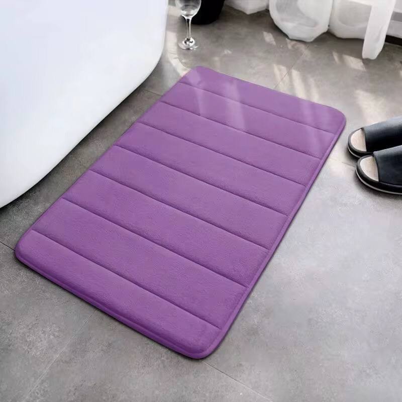 Super absorbent bathroom mat