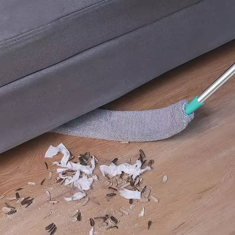 Long handle dust brush