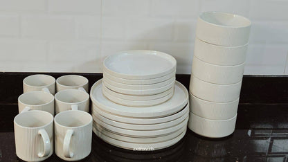 Elegant  European Porcelain Dinner set