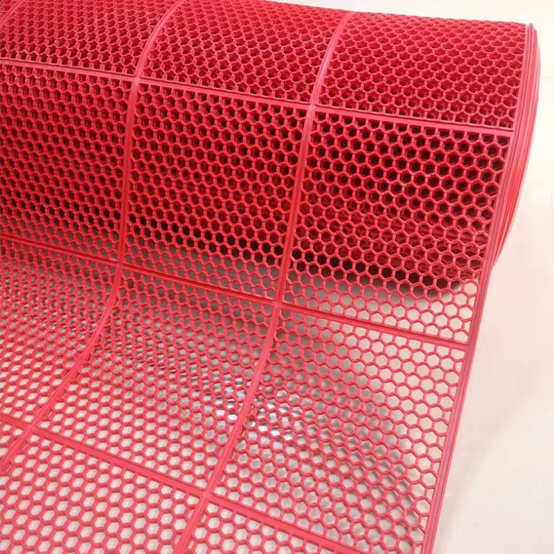 Perforated S mat