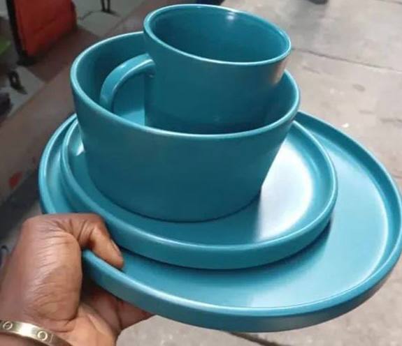 24pcs  CERAMIC DINNER SET