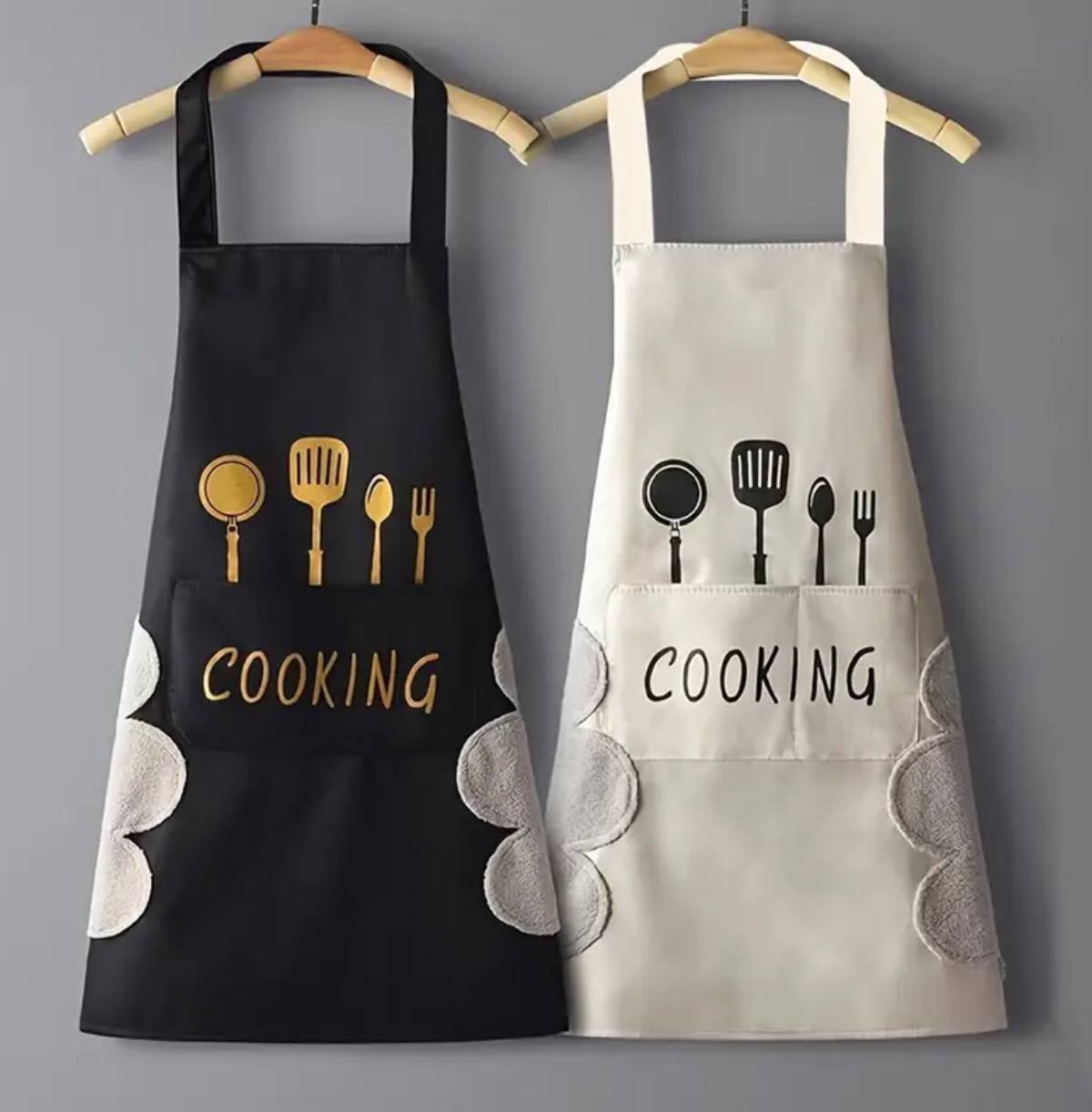 Kitchen Apron with Hand Wipe Pockets