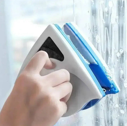 Double sided magnetic window wiper