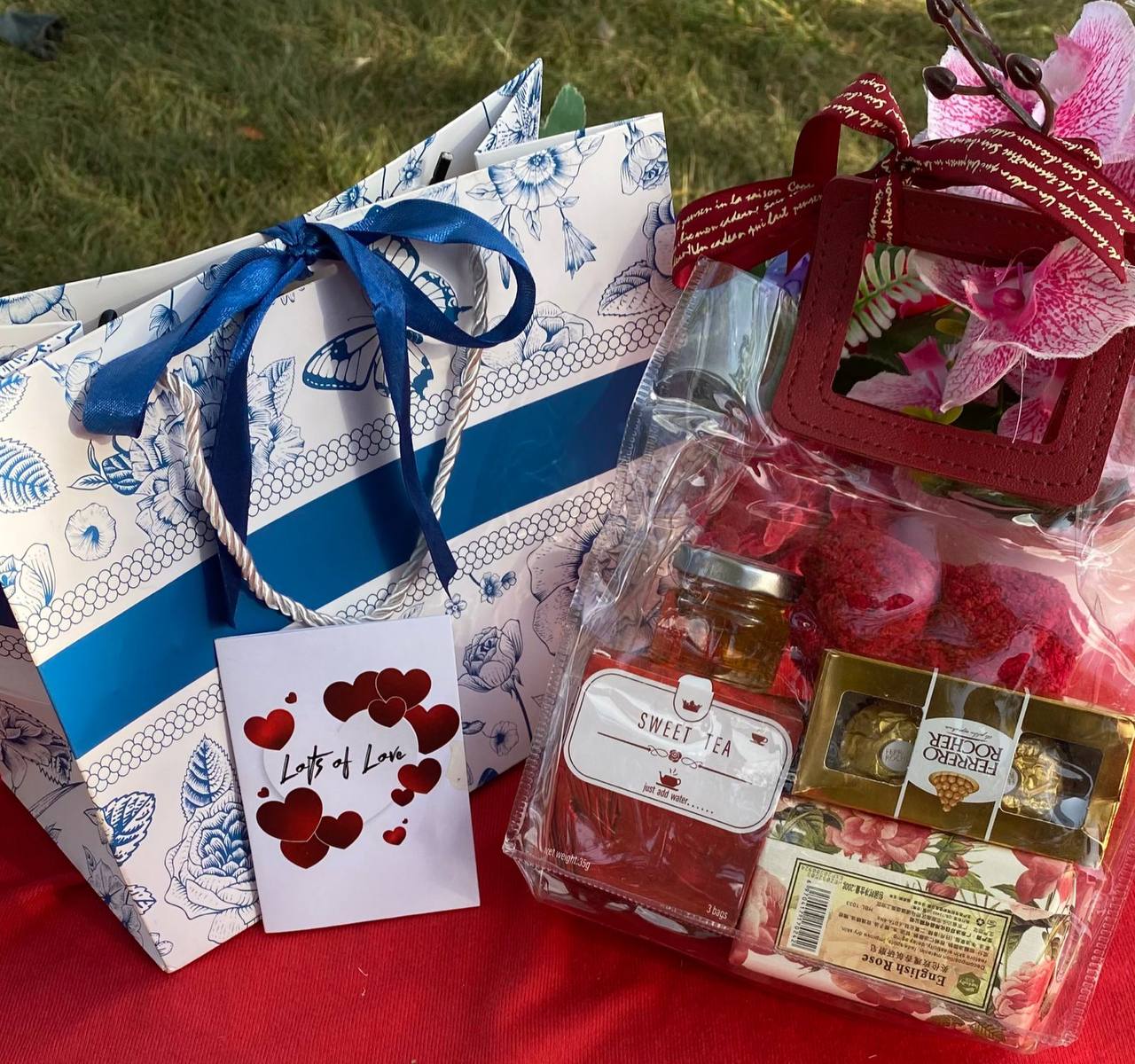 HOT VALENTINES LADIES GIFT SET