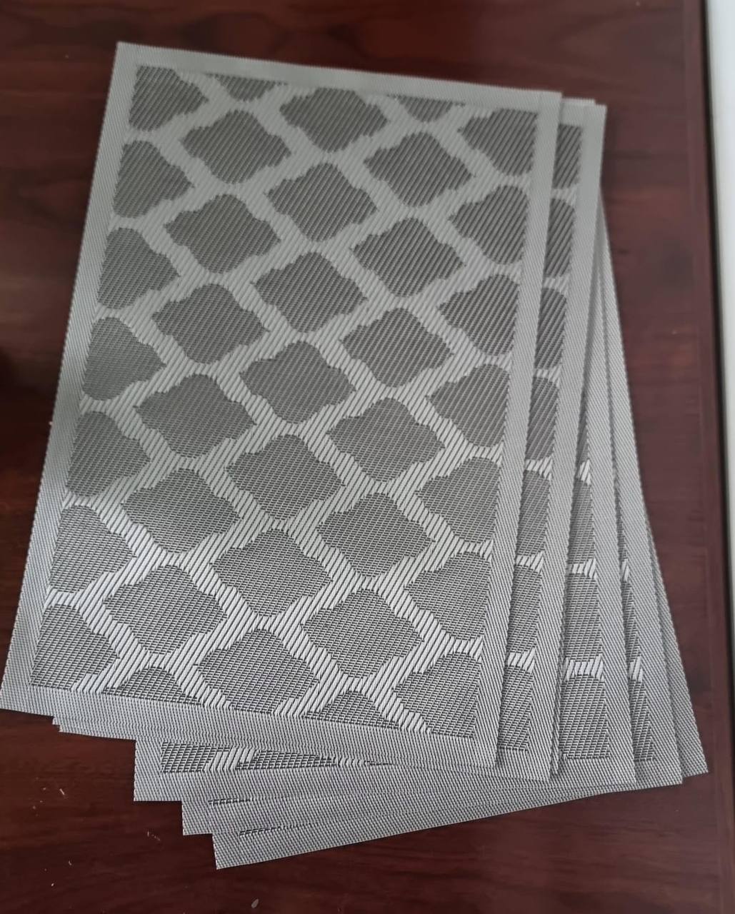 Woven PVC TABLE  MATs l