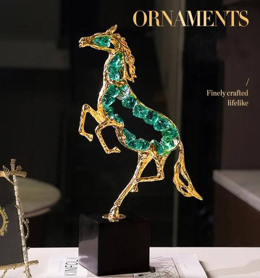Luxury Modern crystal horse statue sculpture, spar handicraft ornaments
