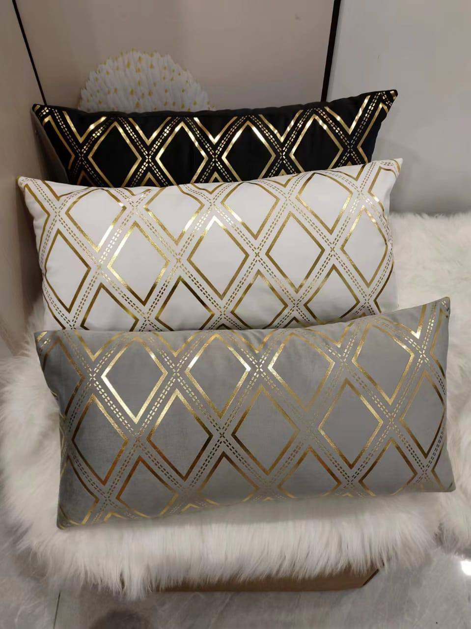 Gold lumbar cases