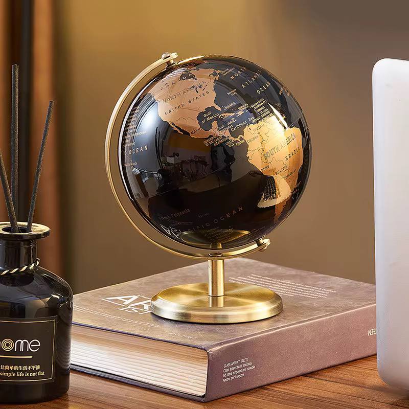 ROTATING GLOBE WORLD MAP 
Rotating Atlas