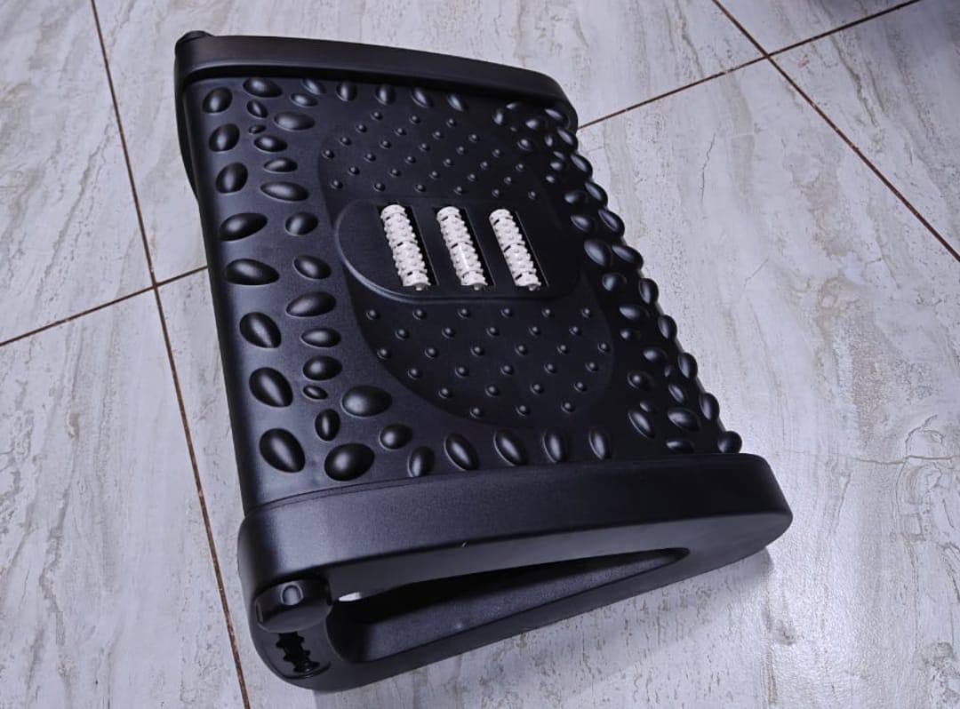 Ergonomic Adjustable foot rest/under desk footrest massage