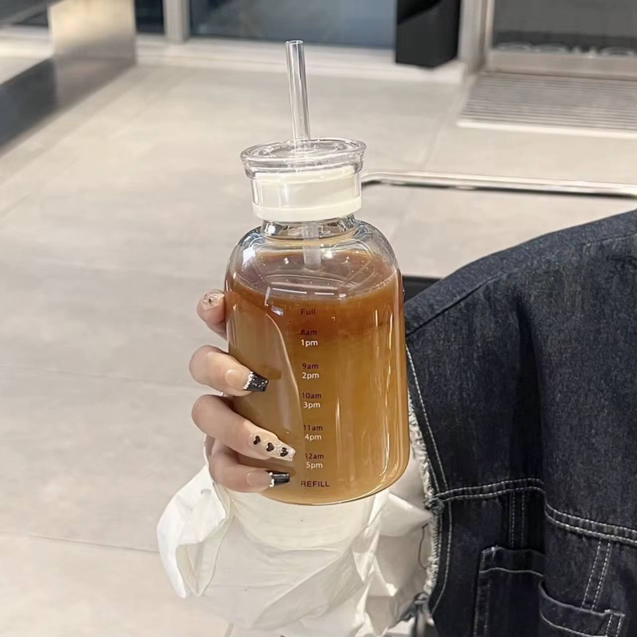 750ml clear high quality borosilicate glass water bottle with straw
