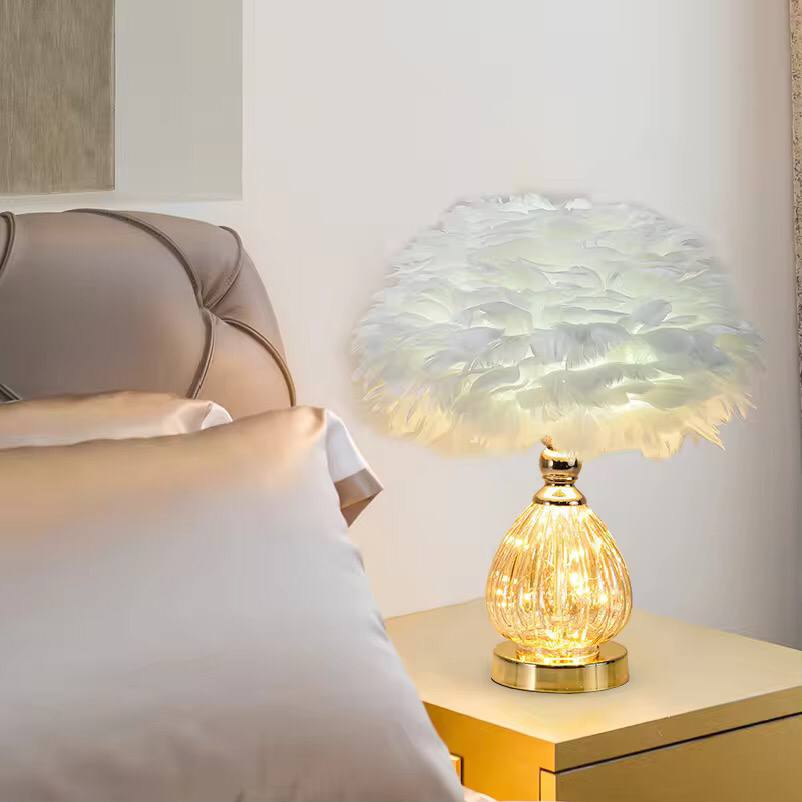 CRYSTAL FEATHER LAMP TABLE
