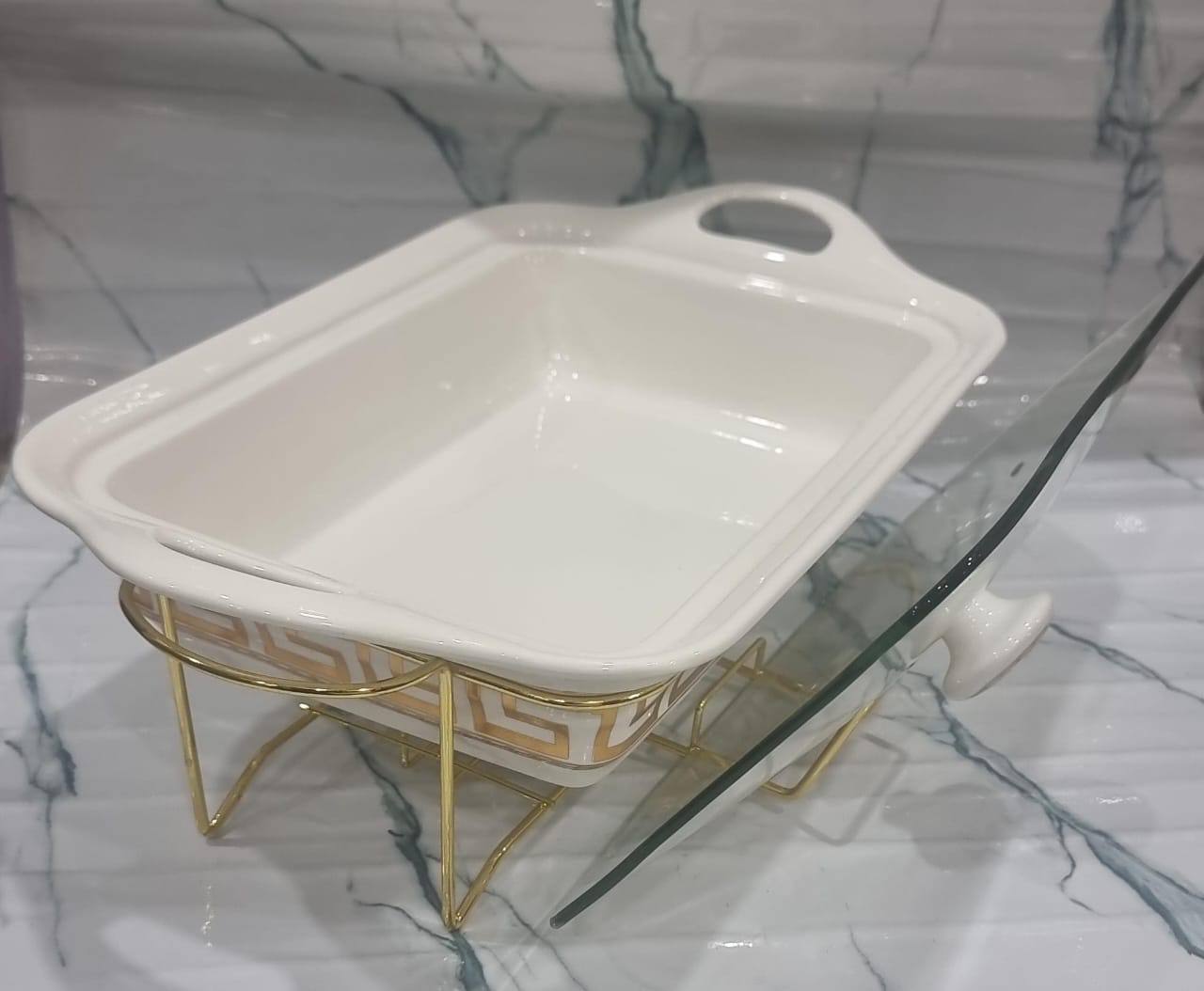 1.5L or 2L single ceramic round chaffing dish + burner and golden stand