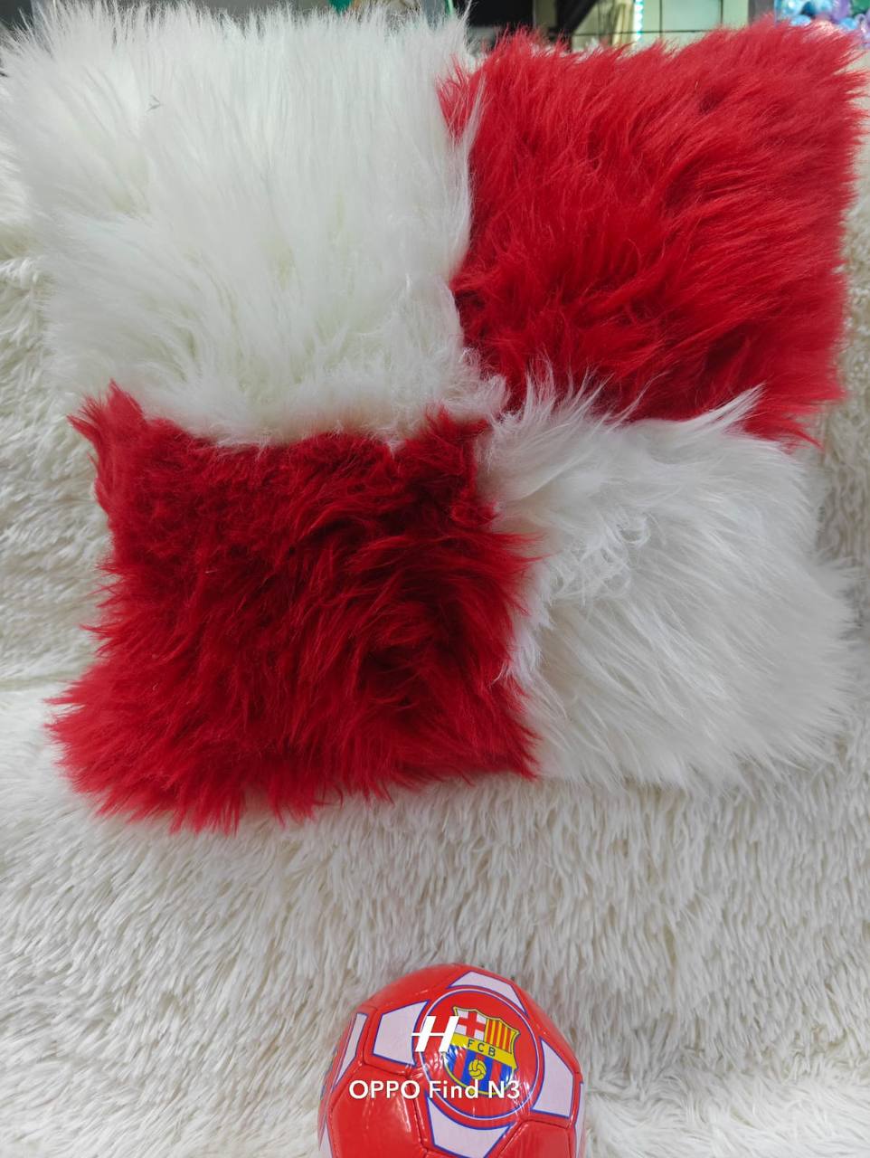 Double colour fauxfur cases
