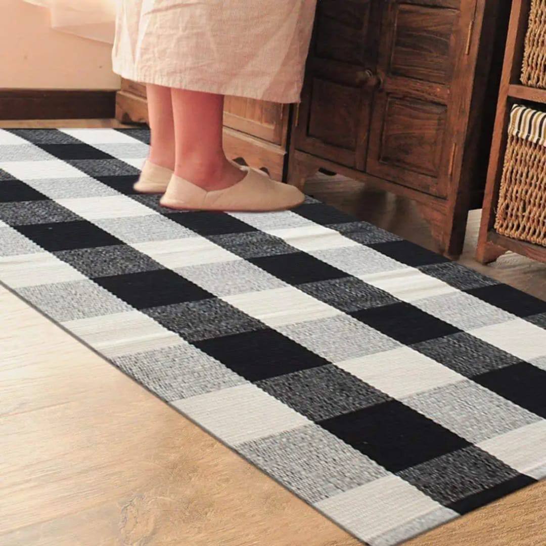 Monochrome Woven Rug – Classy. Minimal. Timeless