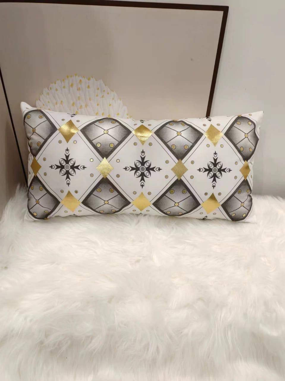 Gold lumbar cases