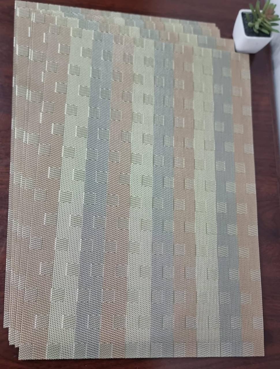 Woven PVC TABLE  MATs l